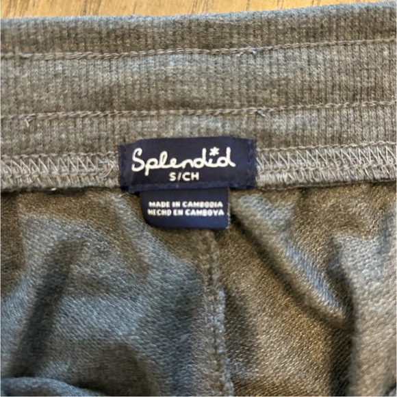 Splendid Leopard Print Lounge Set - Brown and Gray - Picture 6 of 8